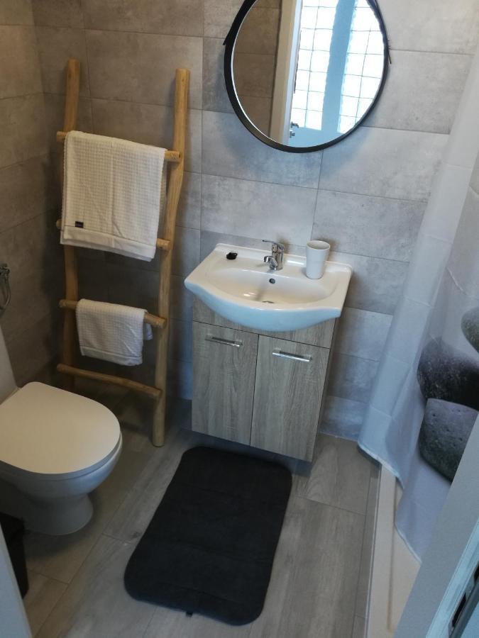 Armona Apartment Устка Екстериор снимка